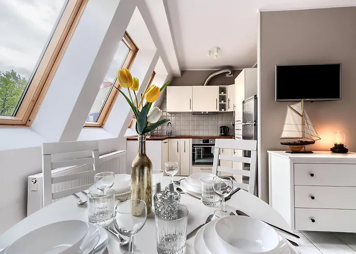 Kajuta - Acco Rent アパート